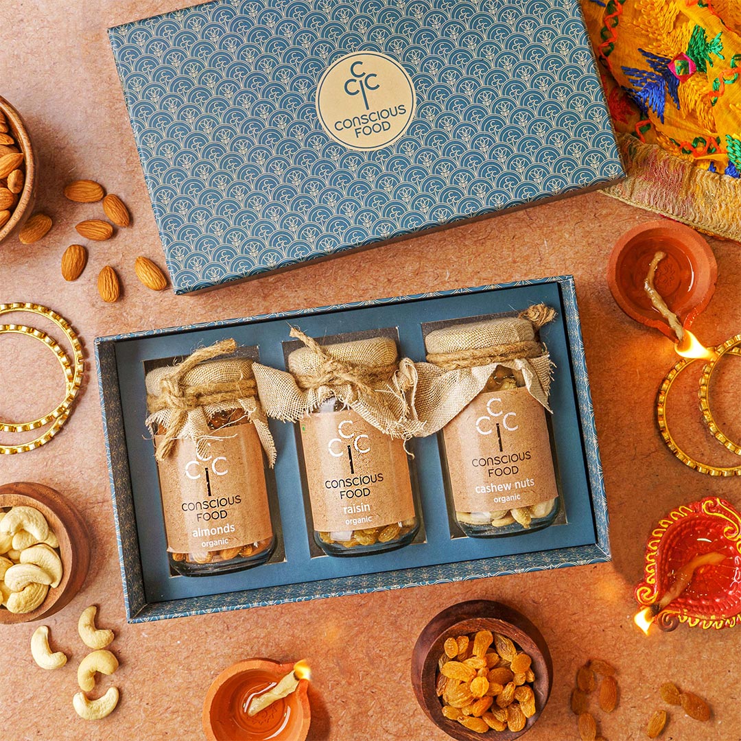 ZOROY Diwali Gift Box With 360 Gms 9 Varieties of Assorted Dry Fruits